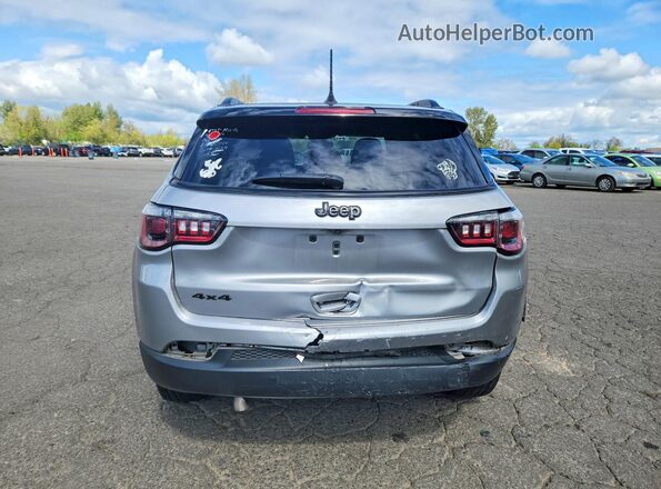 3C4NJDBN7PT502262 2023 JEEP COMPASS Silver Rear view