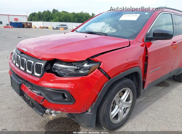3C4NJDBN7PT548576 2023 JEEP COMPASS Red Front view