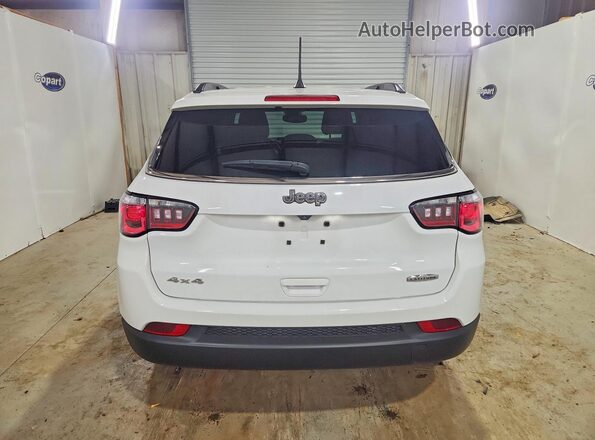 3C4NJDBN8ST592854 2025 JEEP COMPASS White უკანა ხედი