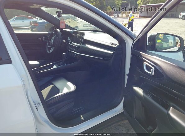 3C4NJDBN9PT539829 2023 JEEP COMPASS White Vista interior delantera