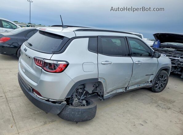 3C4NJDBN9ST517872 2025 JEEP COMPASS Silver Rear right