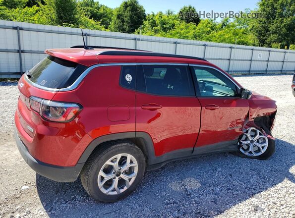 3C4NJDBN9ST549365 2025 JEEP COMPASS Red Trasero derecho