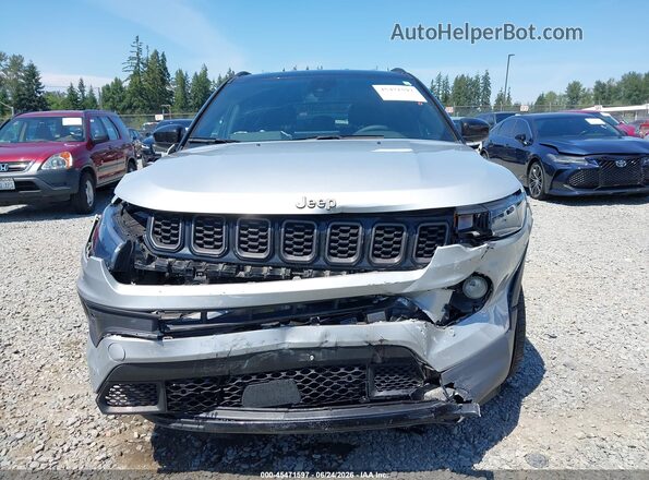 3C4NJDBNXRT156971 2024 JEEP COMPASS Silver Вид щитка приладів