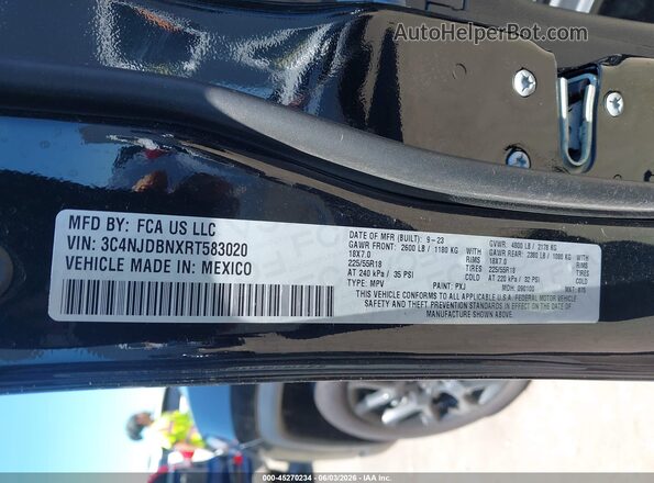3C4NJDBNXRT583020 2024 JEEP COMPASS Черный Вид подкапотного пространства