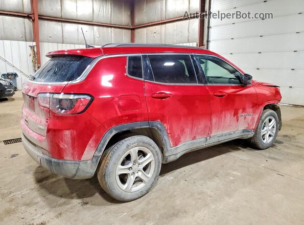 3C4NJDBNXRT593630 2024 JEEP COMPASS Бордовый Задняя правая четверть