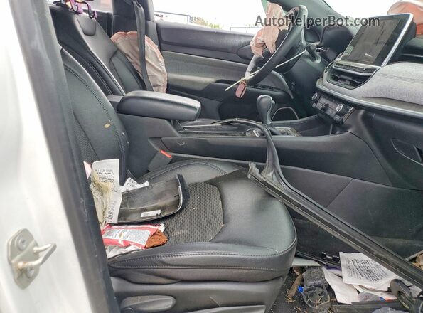 3C4NJDBNXST503012 2025 JEEP COMPASS White Вид салону спереду