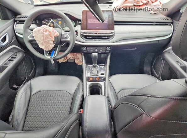 3C4NJDBNXST574923 2025 JEEP COMPASS Black Widok deski rozdzielczej