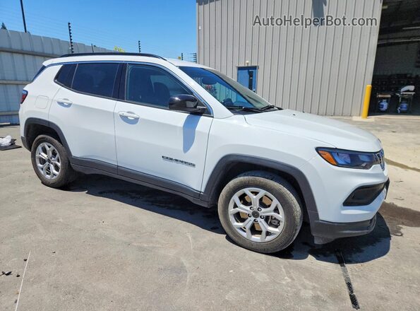 3C4NJDBNXST619150 2025 JEEP COMPASS White Front right