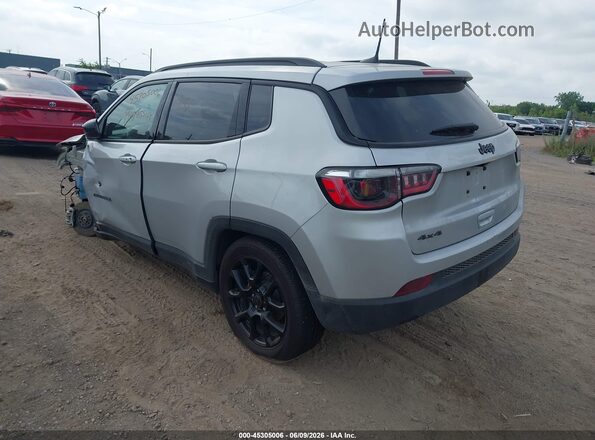 3C4NJDBNXTT163460 2026 JEEP COMPASS Silver უკანა მარცხენა