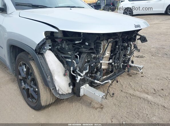 3C4NJDBNXTT163460 2026 JEEP COMPASS Silver 