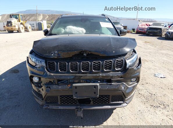 3C4NJDBNXTT169985 2026 JEEP COMPASS Black Instrument cluster view
