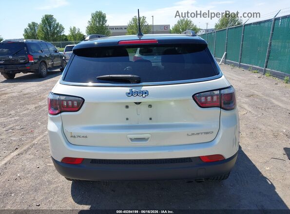 3C4NJDCB0JT238412 2018 JEEP COMPASS Белый 