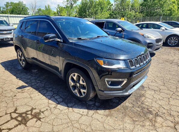 3C4NJDCB0JT332516 2018 JEEP COMPASS Черный 