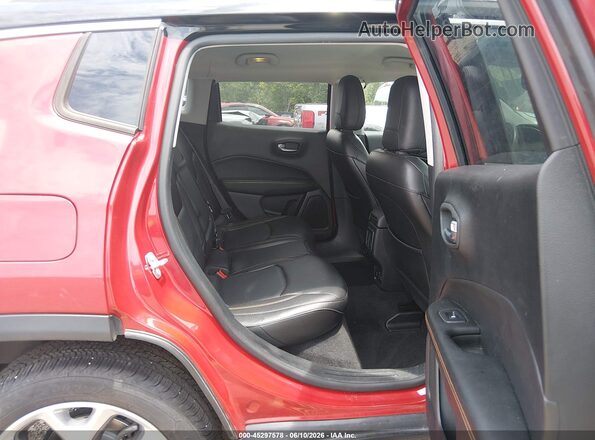 3C4NJDCB0JT354466 2018 JEEP COMPASS Red Widok naklejki z numerem VIN