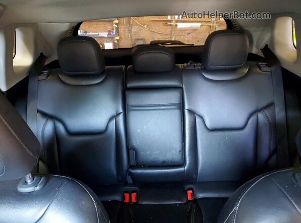 3C4NJDCB0JT365886 2018 JEEP COMPASS Синий Вид задних сидений