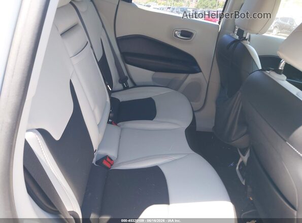 3C4NJDCB0LT116703 2020 JEEP COMPASS White Vista de la etiqueta del VIN