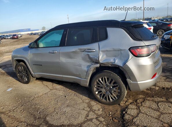 3C4NJDCB0NT235855 2022 JEEP COMPASS Серебряный Задняя левая четверть