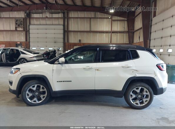 3C4NJDCB1JT209615 2018 JEEP COMPASS White სალონის 360-გრადუსიანი ხედი