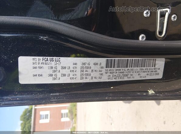3C4NJDCB1JT263867 2018 JEEP COMPASS Black Вид підкапотного простору