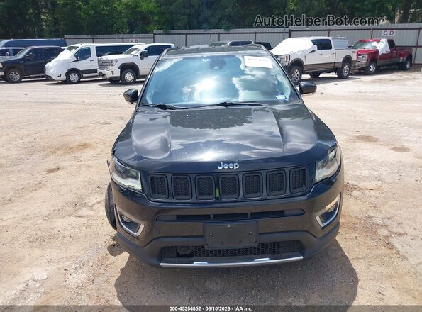 3C4NJDCB1JT340737 2018 JEEP COMPASS Черный Вид щитка приборов