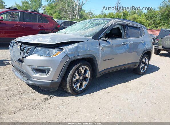 3C4NJDCB1KT767627 2019 JEEP COMPASS Silver Առջևի ձախ երեք քառորդ տեսարան