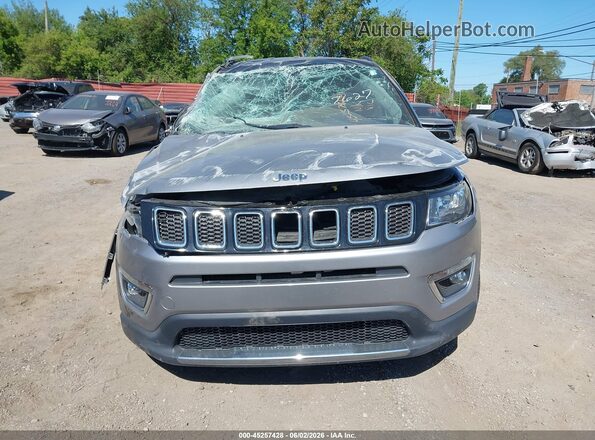 3C4NJDCB1KT767627 2019 JEEP COMPASS Silver Սալոնի հետևի տեսք