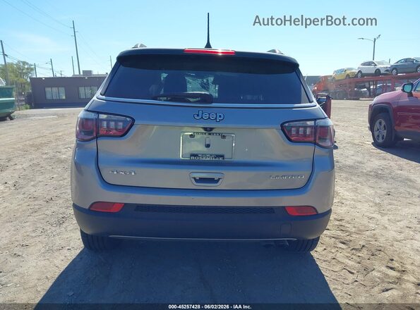 3C4NJDCB1KT767627 2019 JEEP COMPASS Silver 