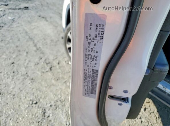 3C4NJDCB2HT688587 2017 JEEP COMPASS White Вид наклейки з VIN-кодом