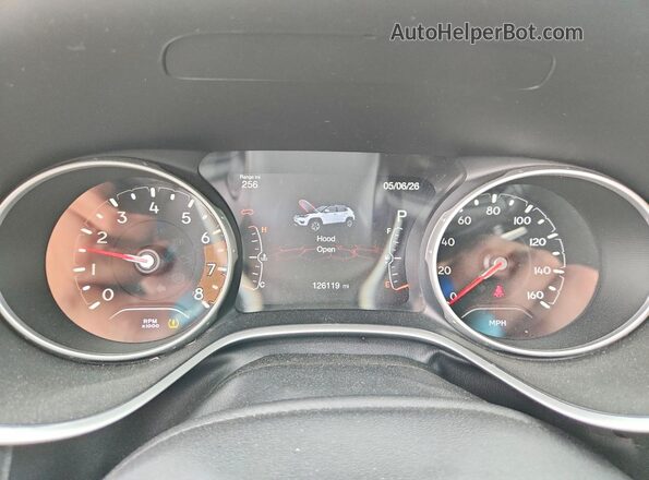 3C4NJDCB2KT712085 2019 JEEP COMPASS Белый Вид щитка приборов