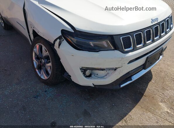 3C4NJDCB2KT748360 2019 JEEP COMPASS White Vista frontal