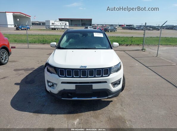 3C4NJDCB2KT748360 2019 JEEP COMPASS White Vista del cuadro de instrumentos