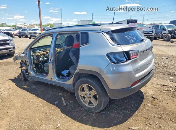 3C4NJDCB2KT854257 2019 JEEP COMPASS Silver Задня ліва чверть