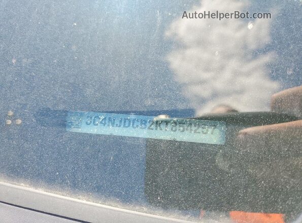 3C4NJDCB2KT854257 2019 JEEP COMPASS Silver Вид наклейки з VIN-кодом