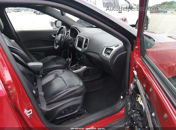 3C4NJDCB2LT135561 2020 JEEP COMPASS Red წინა სალონის ხედი
