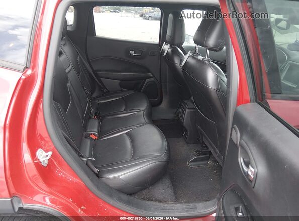 3C4NJDCB2LT135561 2020 JEEP COMPASS Red VIN კოდის სტიკერის ხედი