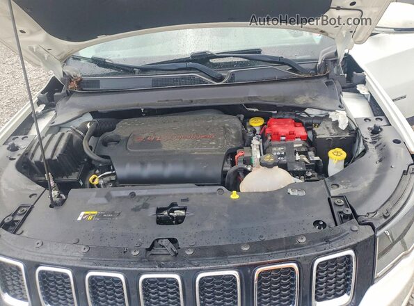 3C4NJDCB2MT554852 2021 JEEP COMPASS Белый Вид подкапотного пространства