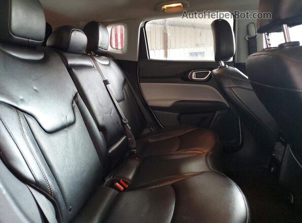 3C4NJDCB2NT209824 2022 JEEP COMPASS Белый 