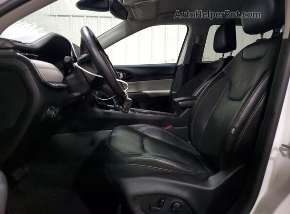 3C4NJDCB2NT209824 2022 JEEP COMPASS Белый 