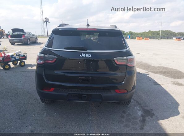 3C4NJDCB3HT632061 2017 JEEP NEW COMPASS Black 
