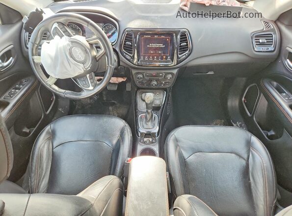 3C4NJDCB3JT246312 2018 JEEP COMPASS Black 