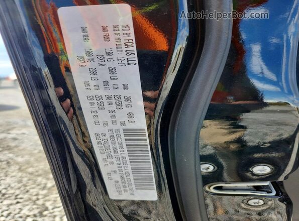 3C4NJDCB3JT246312 2018 JEEP COMPASS Black 