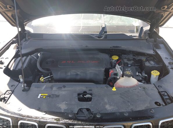 3C4NJDCB3JT401490 2018 JEEP COMPASS Black 