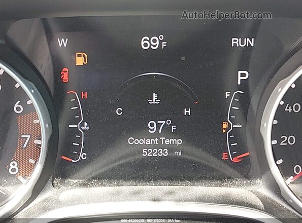 3C4NJDCB3JT470390 2018 JEEP COMPASS Black 
