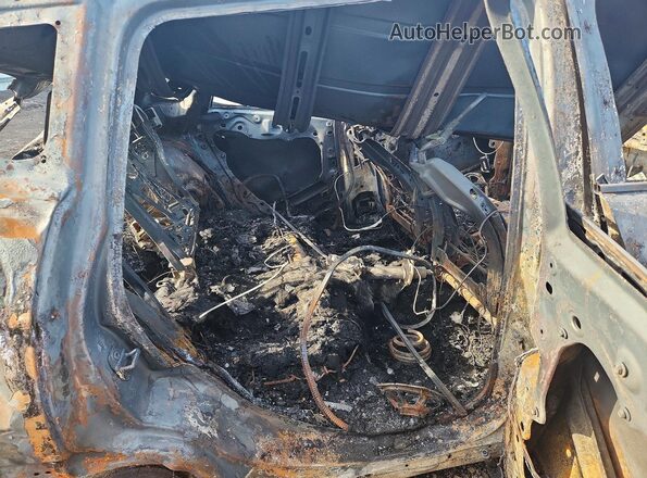 3C4NJDCB3KT740736 2019 JEEP COMPASS Gray Widok tylnych siedzeń