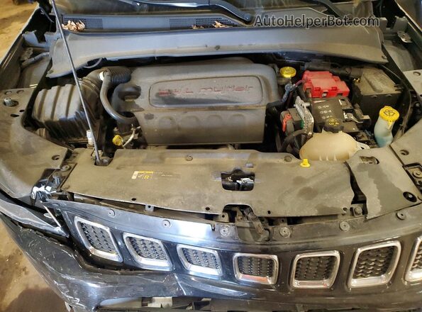 3C4NJDCB3MT576455 2021 JEEP COMPASS Black Widok komory silnika
