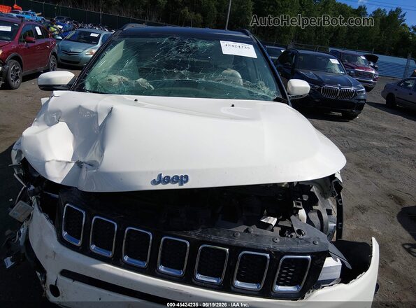 3C4NJDCB3MT597659 2021 JEEP COMPASS Белый Вид панели приборов