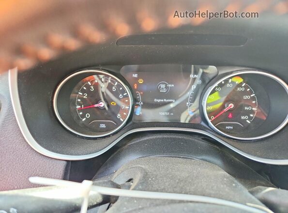 3C4NJDCB4JT259585 2018 JEEP COMPASS Gray Սարքավորումների վահանակի տեսք