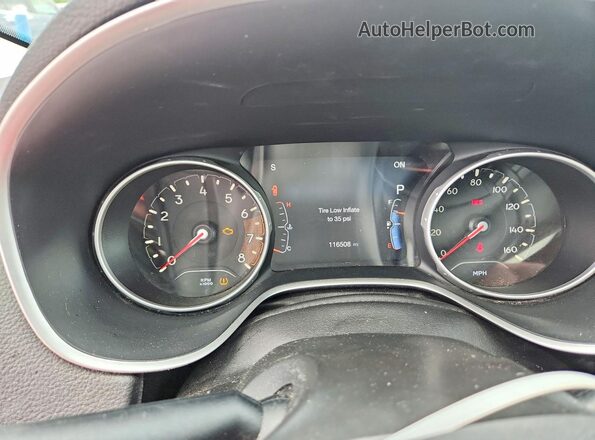 3C4NJDCB4JT396901 2018 JEEP COMPASS Green Սարքավորումների վահանակի տեսք