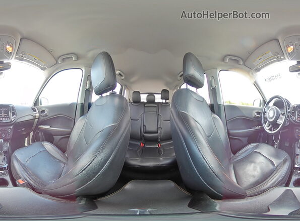3C4NJDCB4KT791159 2019 JEEP COMPASS Silver 360 interior view