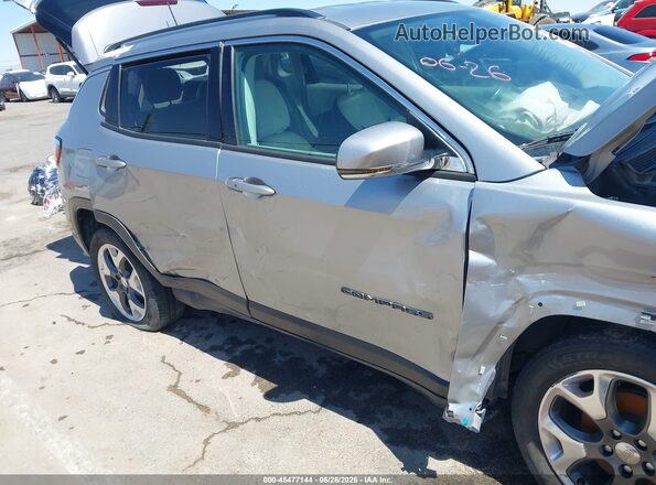 3C4NJDCB4LT127221 2020 JEEP COMPASS Silver Front view
